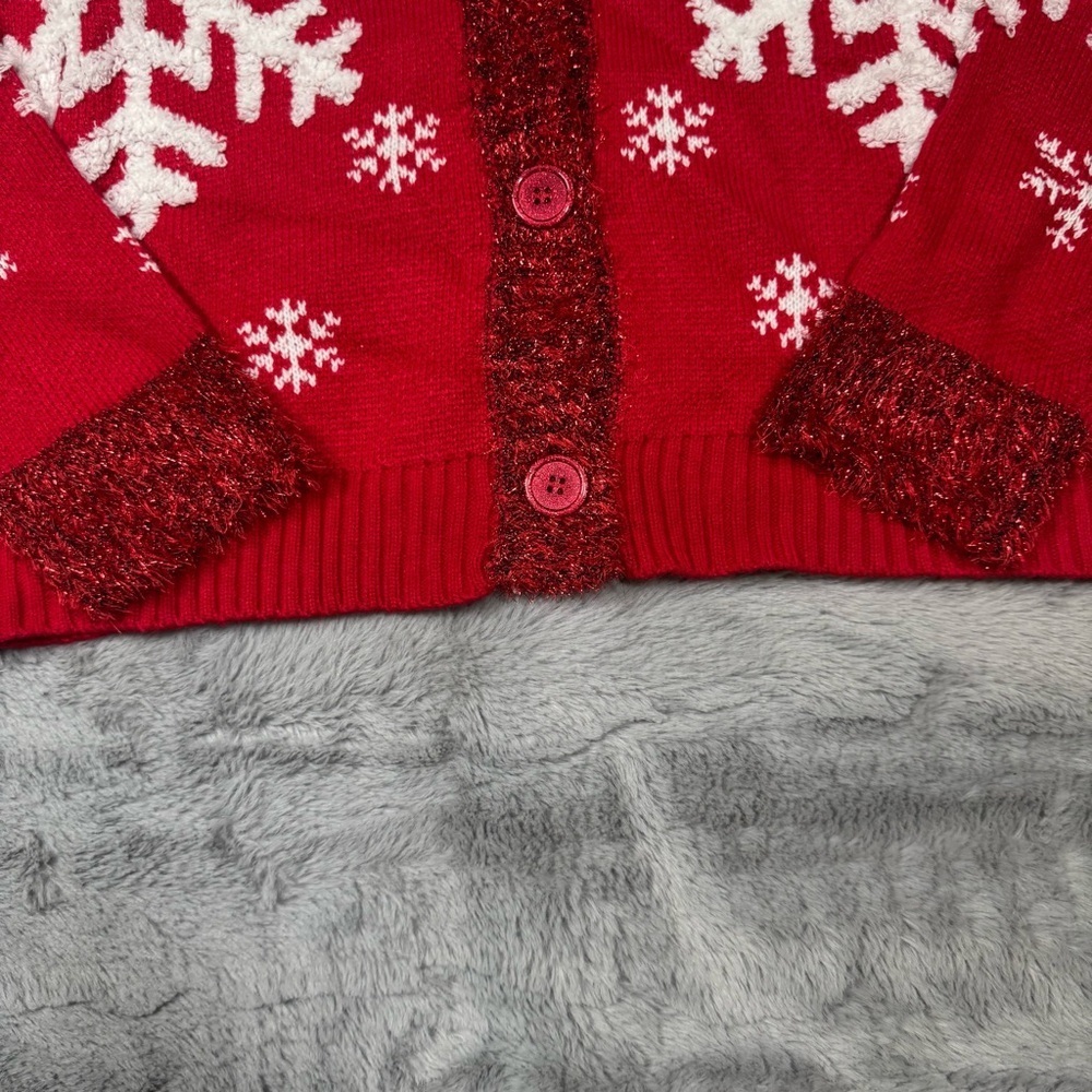 Major Label’s Womens Christmas Cardigan with Festive Snowflakes and Garland - Picture 10 of 12